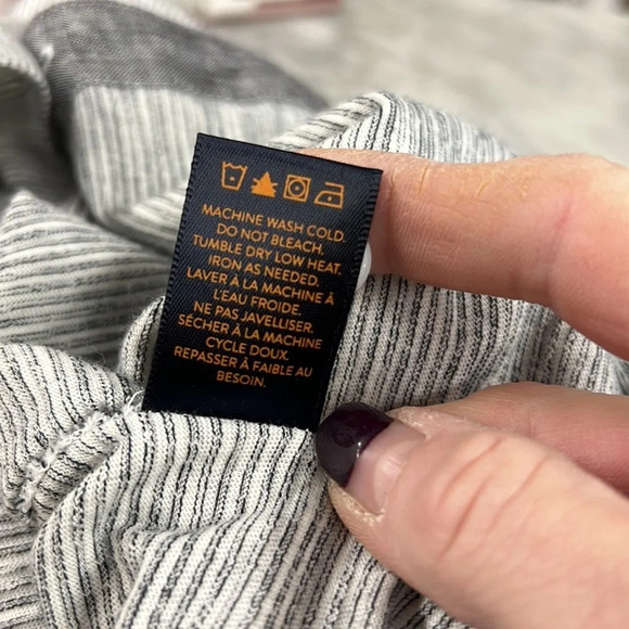 Good Man Brand Short Sleeve Button Down Size M - Picture 9 of 10